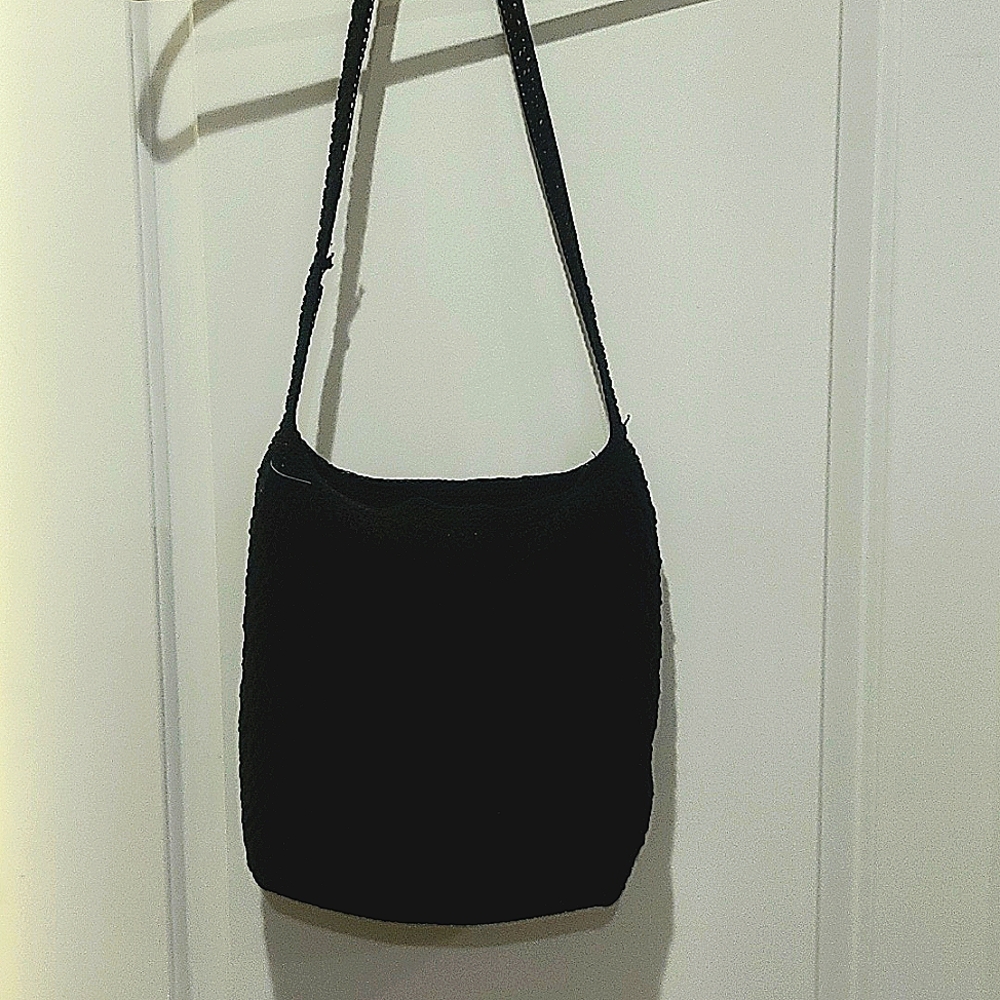 Black knit shoulder purse